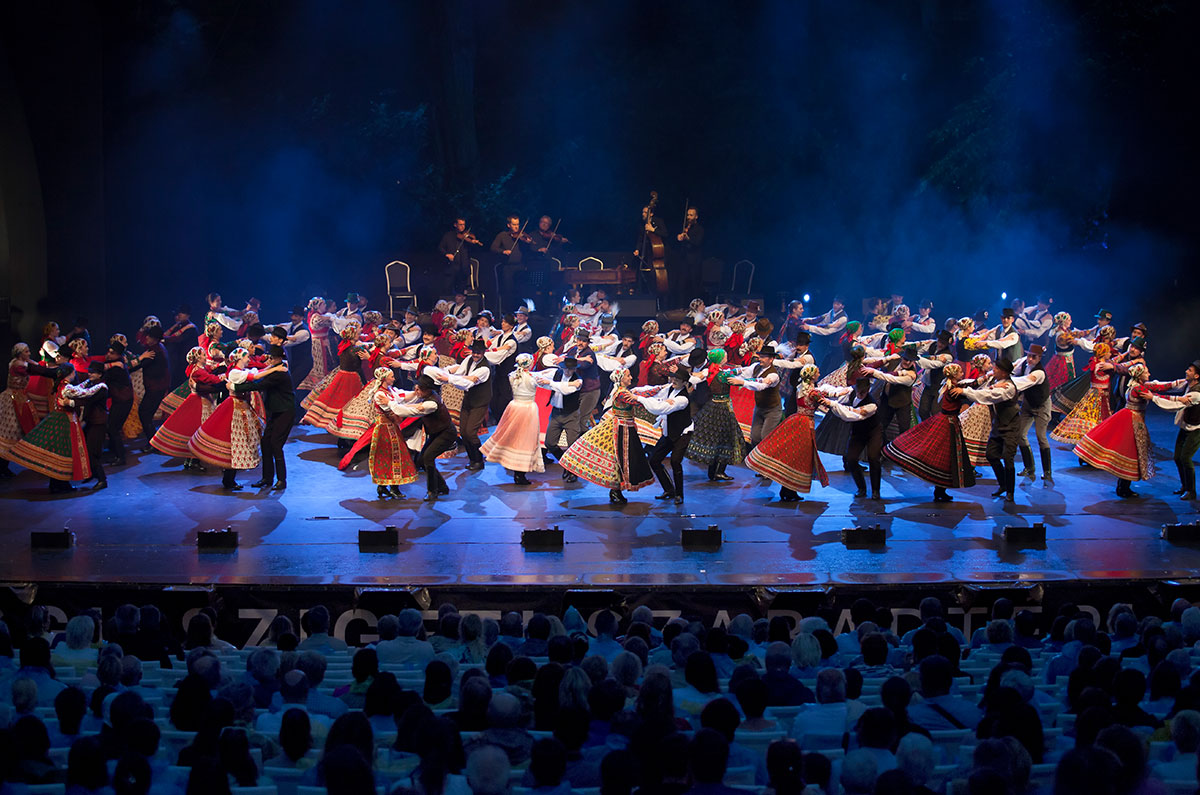 danube carnival margaret island theatre 2025