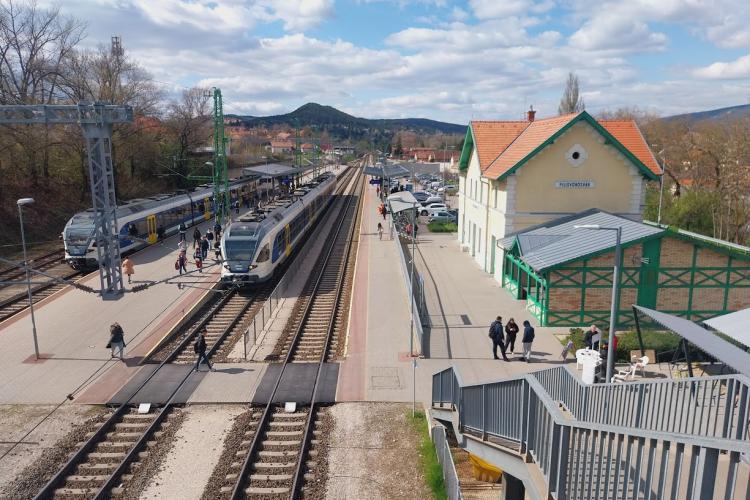 Pilisvörösvár Station