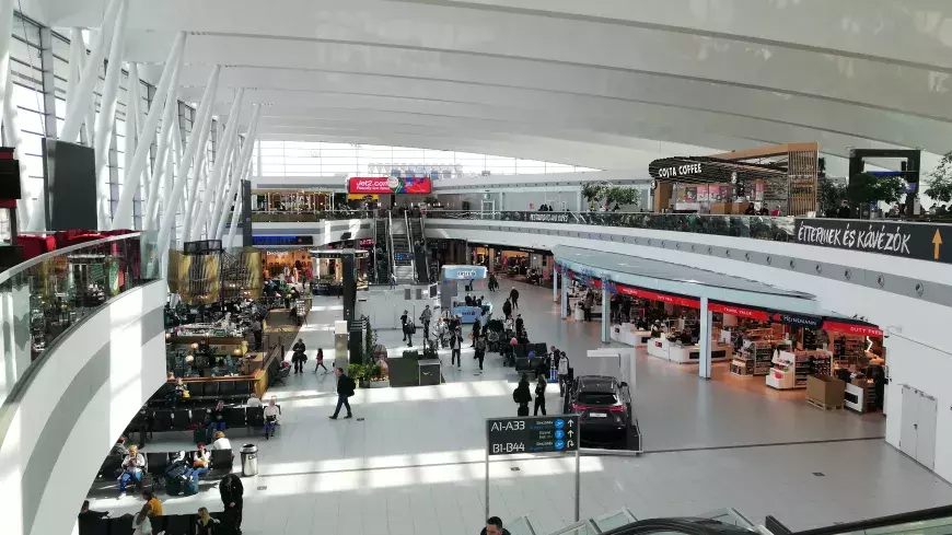 Budapest Airport Terminal