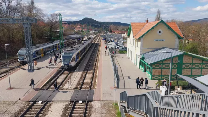 Pilisvörösvár Station