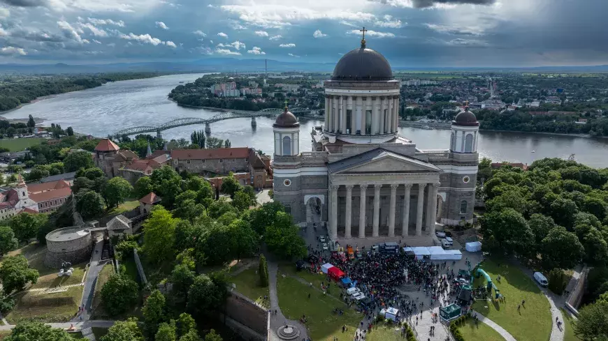 Tour de Hongrie 2025 Esztergom Basilica